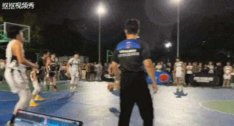 BCBL：北京工业大学李星原篮下上篮遭曹恩诚大帽