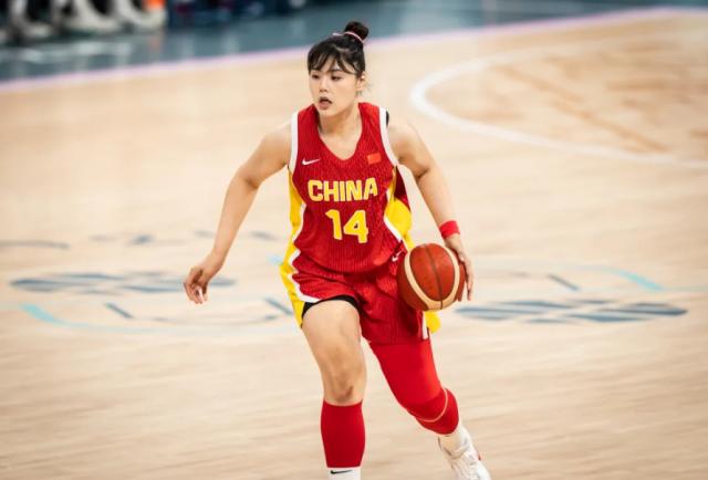 开云入口-中国女篮1分憾负西班牙！一个失误接着一个失误