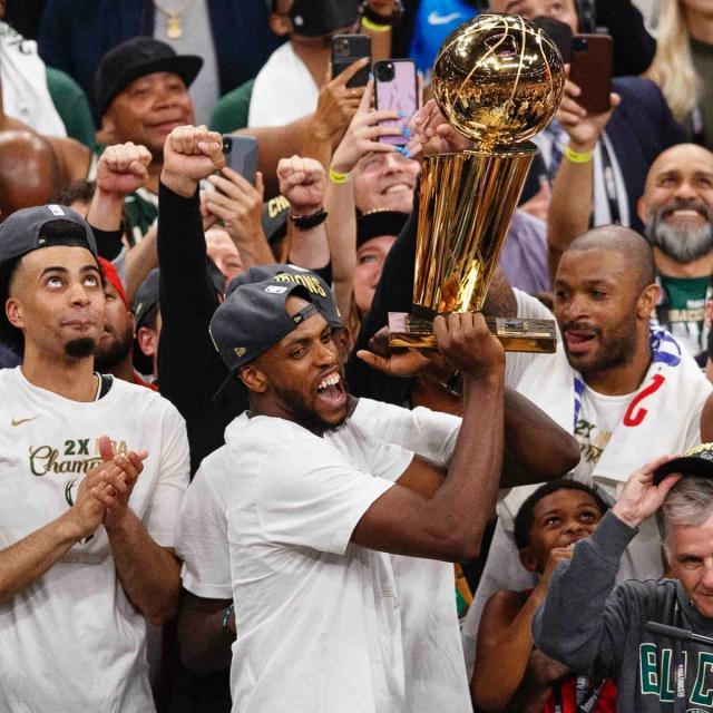 开云体育官网-一个夏天三喜临门,米德尔顿感恩妻子的复出与牺牲