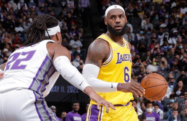 开云官网-【观察】季前赛令人失望的球队 360湖人只是纸老虎？